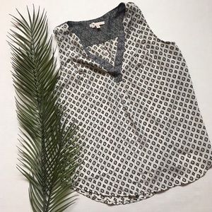 Sleeveless Blouse | Florals | Skies Are Blue | S